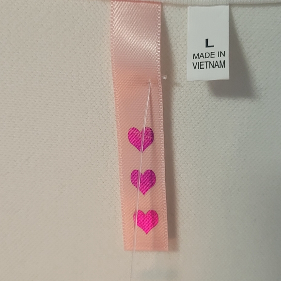 Chic Cream and Black Lace Dress - Picture 2 of 3